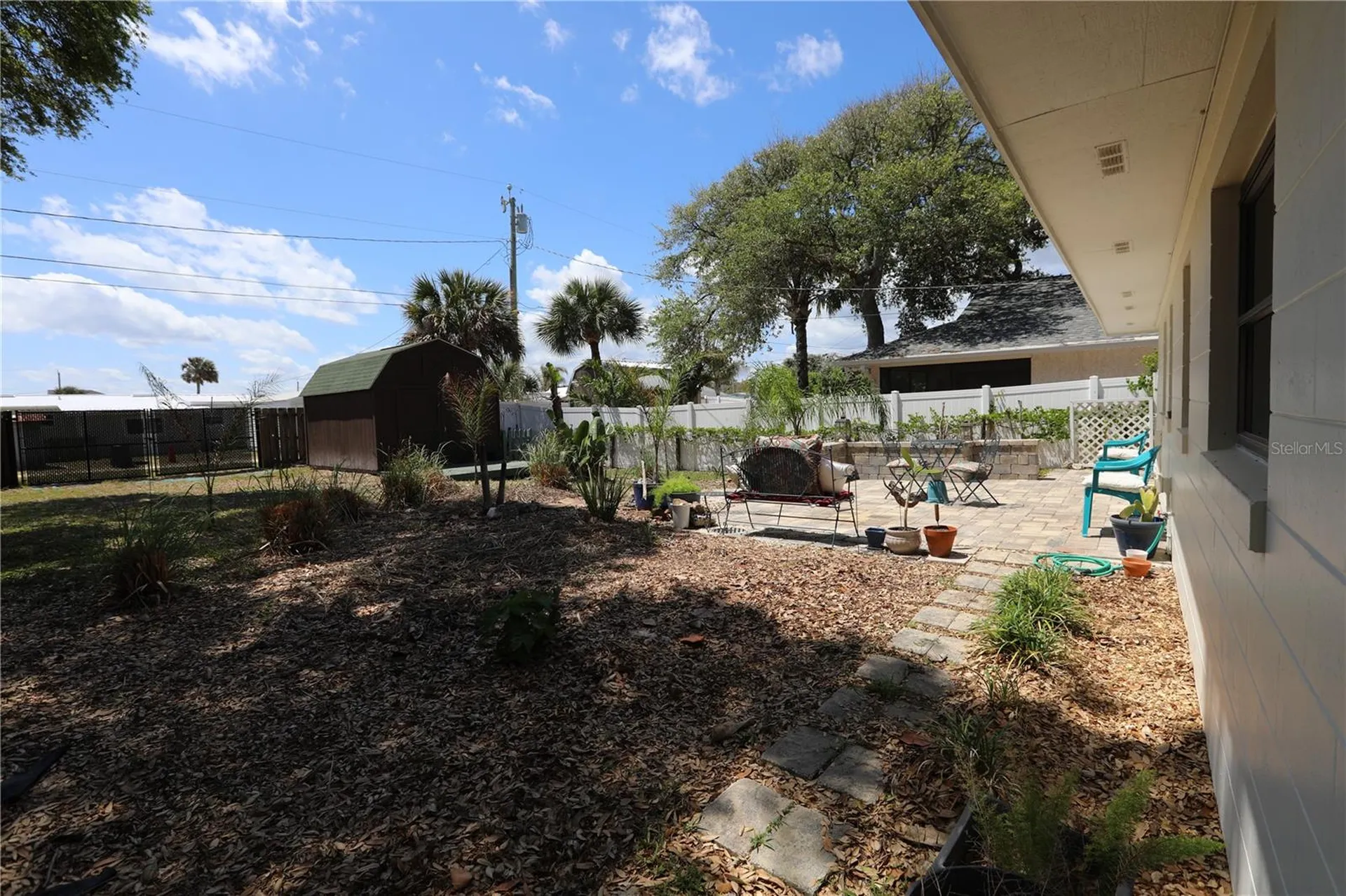825 E 23rd Avenue New Smyrna Beach FL 32169