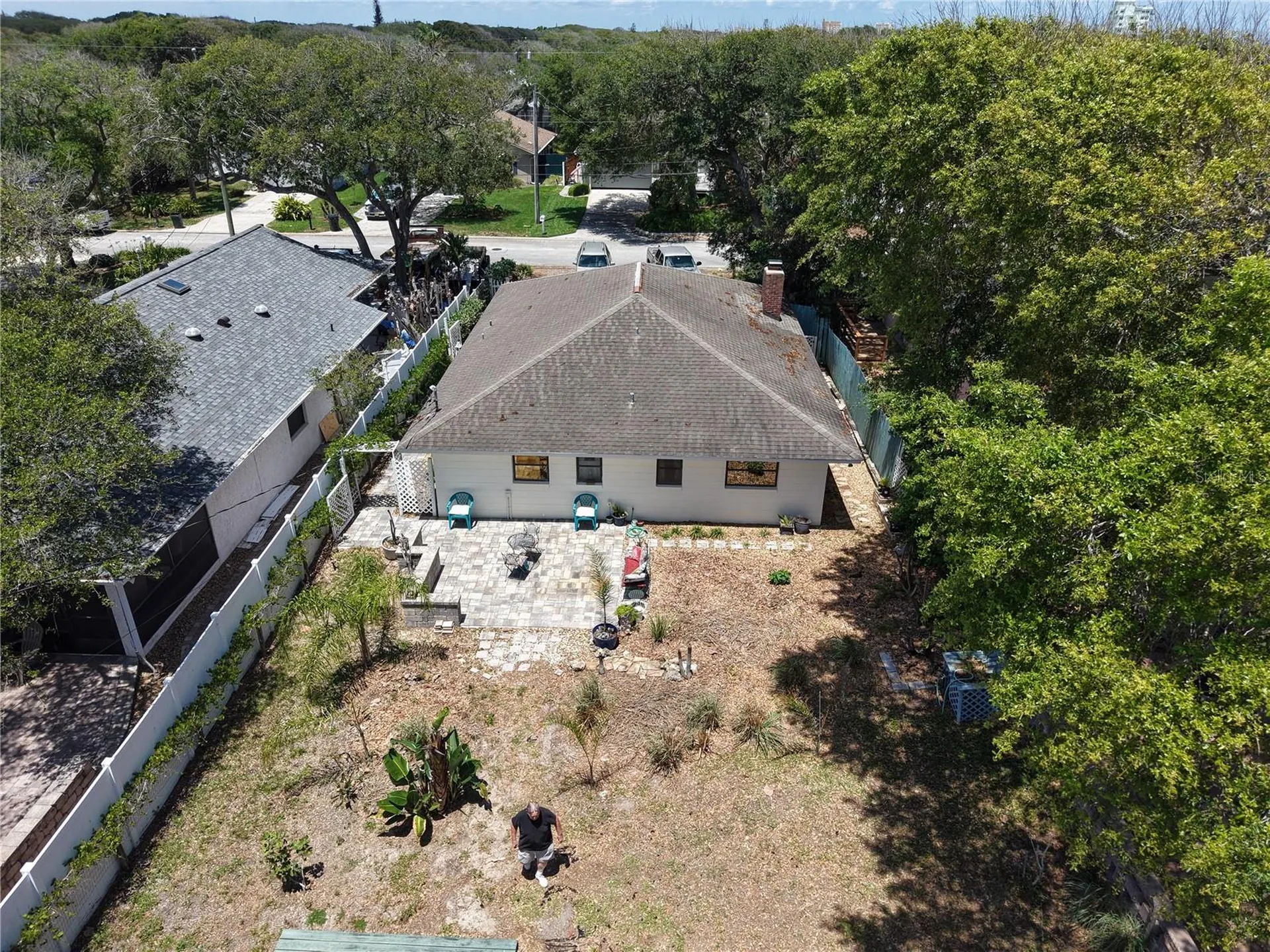 825 E 23rd Avenue New Smyrna Beach FL 32169