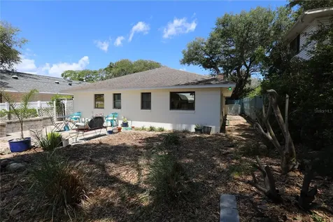 825 E 23rd Avenue New Smyrna Beach FL 32169