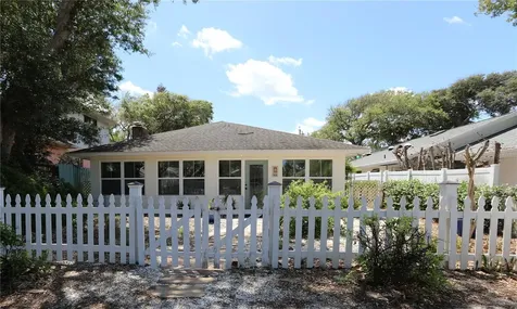 825 E 23rd Avenue New Smyrna Beach FL 32169