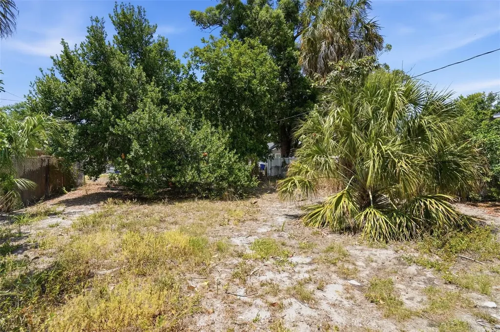 1909 19th Street S St Petersburg FL 33712
