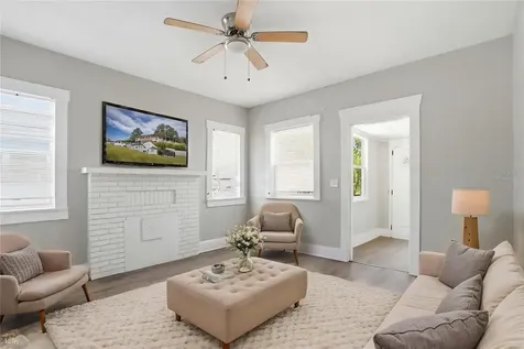 1909 19th Street S St Petersburg FL 33712