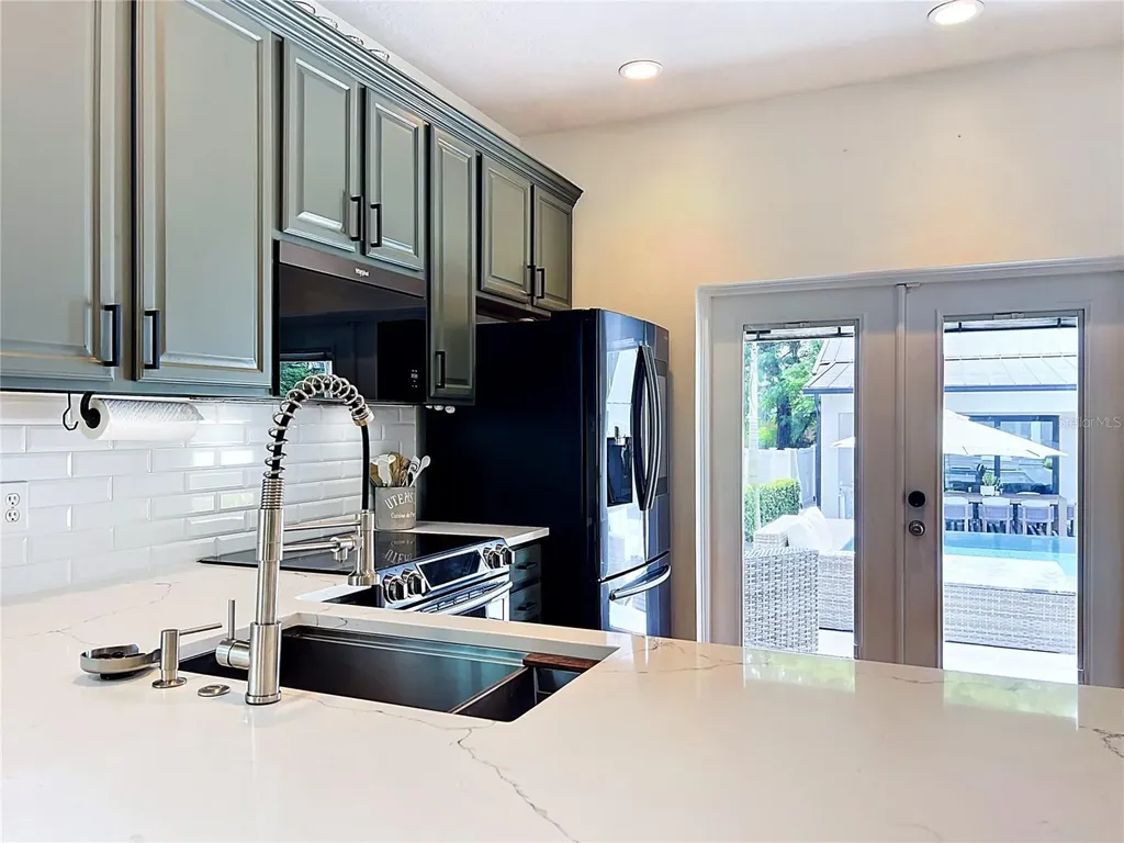 2738 Pepper Lane Orlando FL 32812