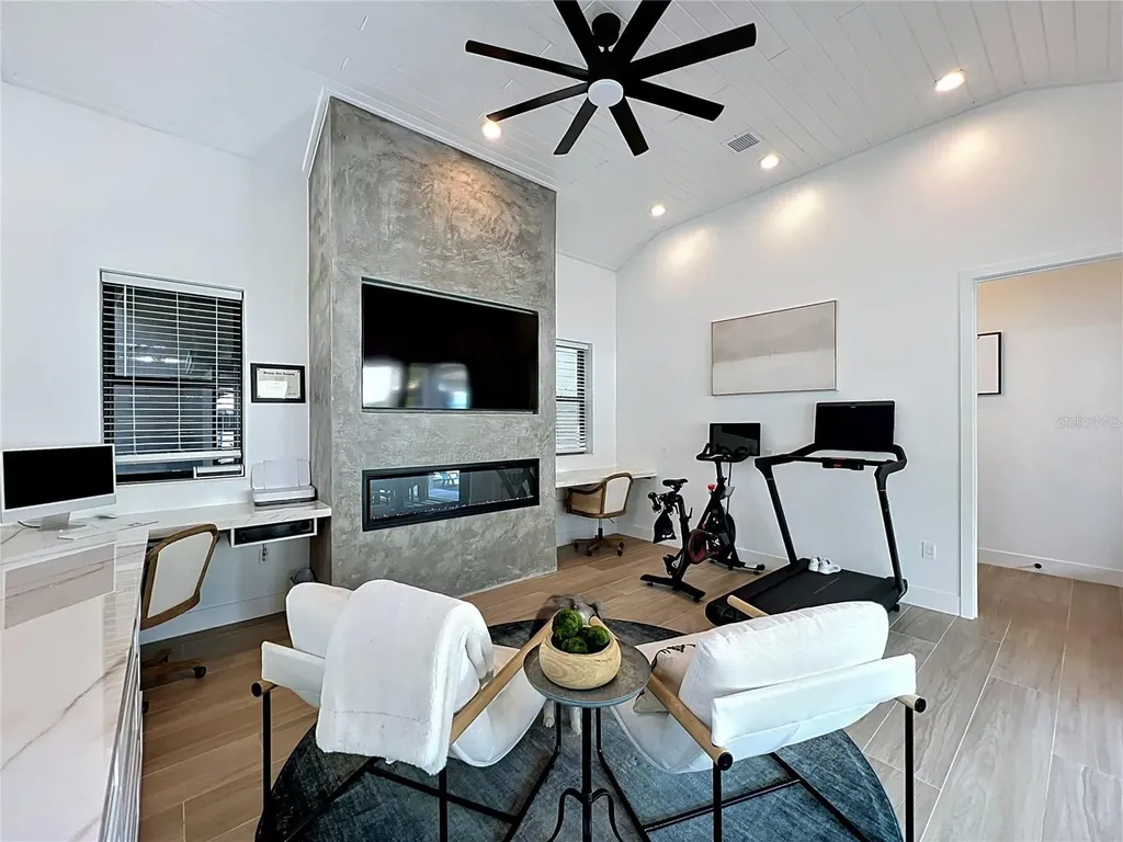 2738 Pepper Lane Orlando FL 32812