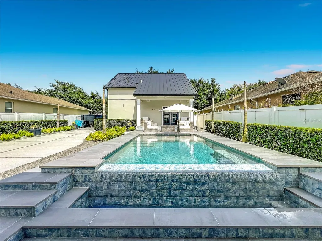 2738 Pepper Lane Orlando FL 32812