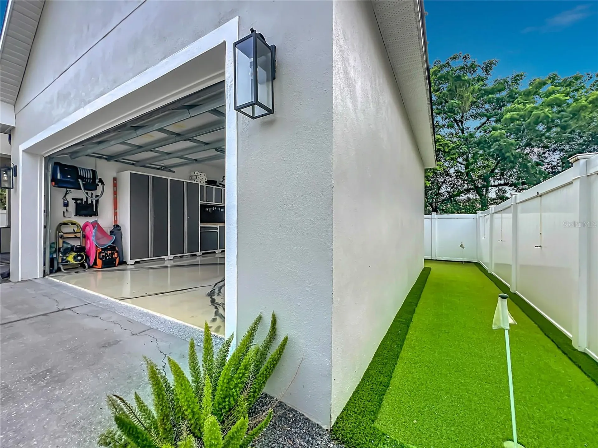2738 Pepper Lane Orlando FL 32812