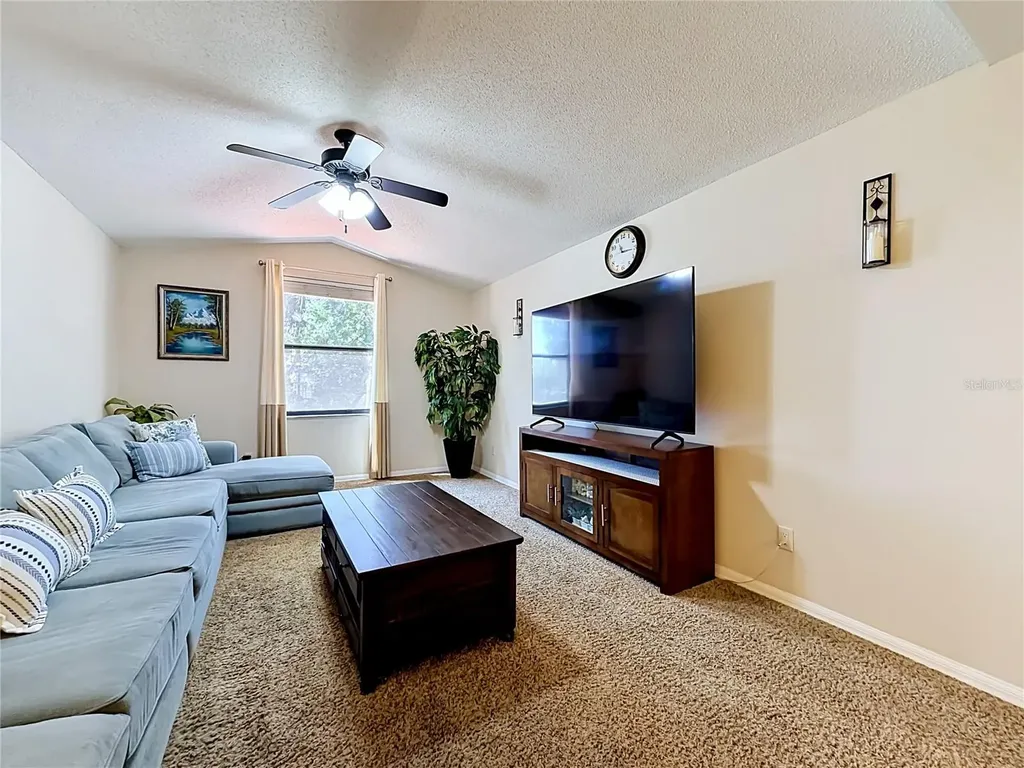 535 Via Fontana Drive Altamonte Springs FL 32714