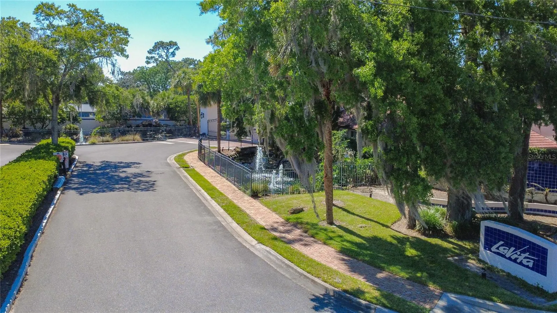 535 Via Fontana Drive Altamonte Springs FL 32714