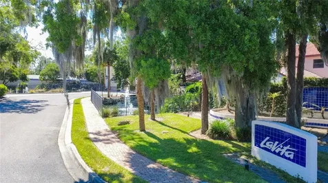 535 Via Fontana Drive Altamonte Springs FL 32714