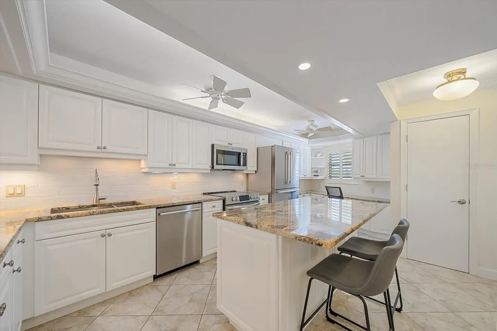 5790 Midnight Pass Road Sarasota FL 34242