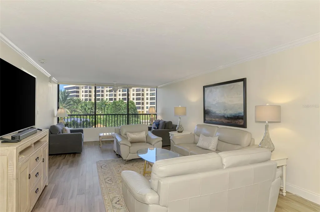 5790 Midnight Pass Road Sarasota FL 34242