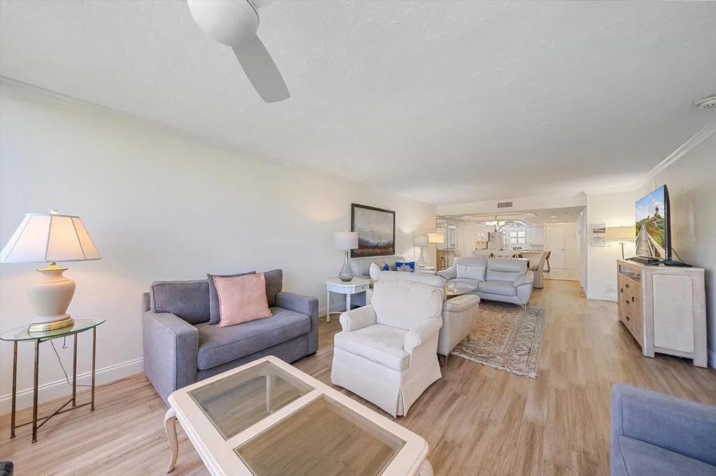 5790 Midnight Pass Road Sarasota FL 34242