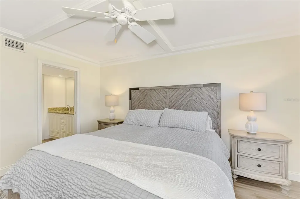 5790 Midnight Pass Road Sarasota FL 34242