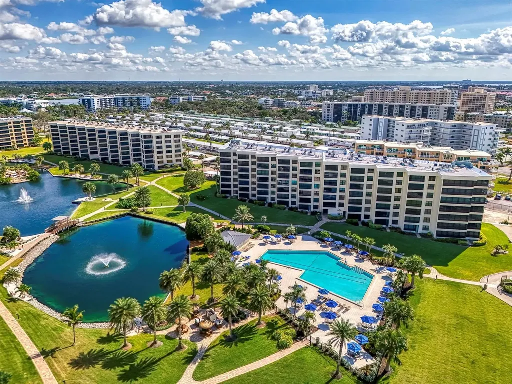 5790 Midnight Pass Road Sarasota FL 34242