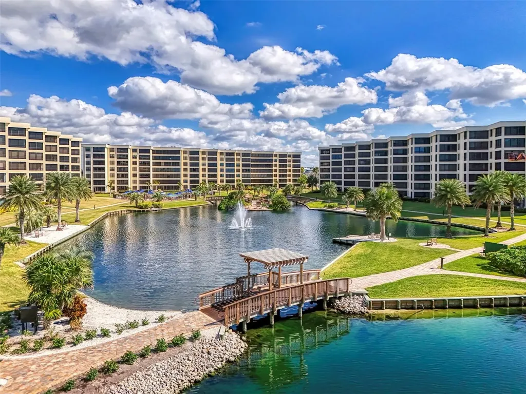 5790 Midnight Pass Road Sarasota FL 34242