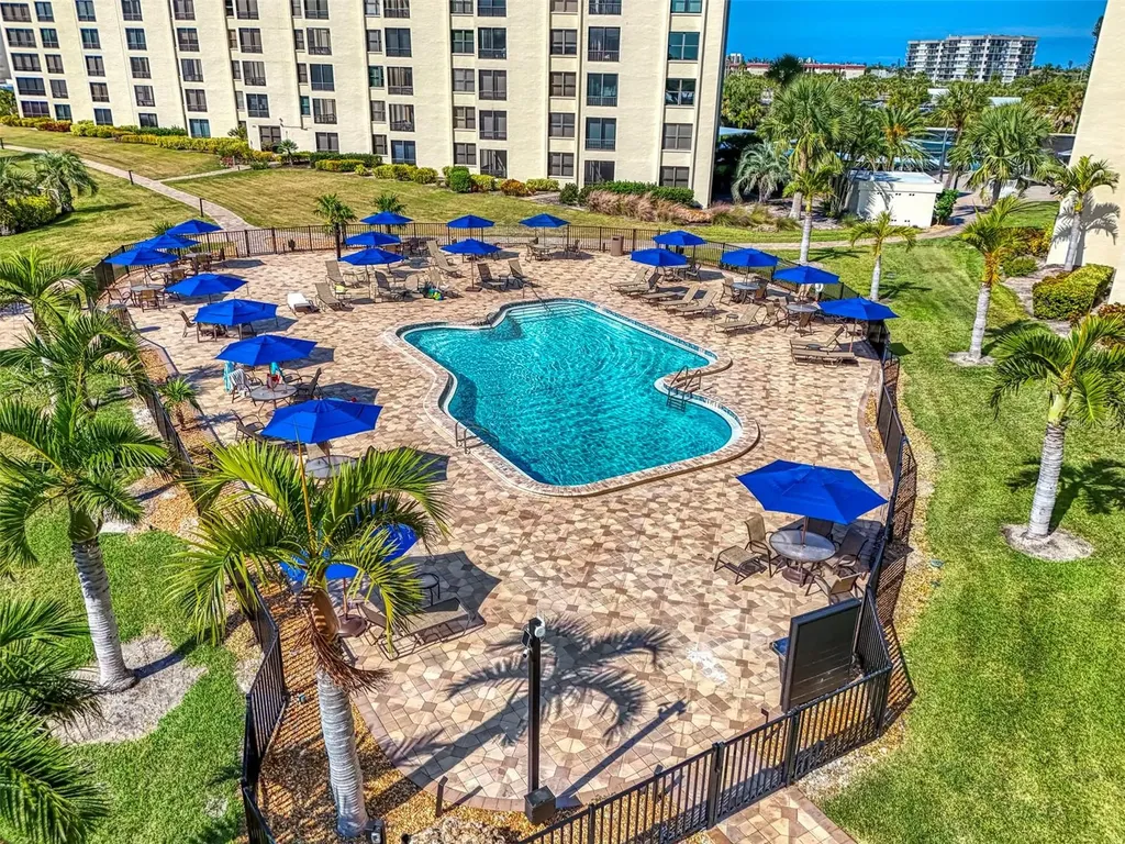 5790 Midnight Pass Road Sarasota FL 34242
