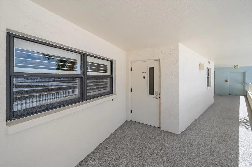 5790 Midnight Pass Road Sarasota FL 34242