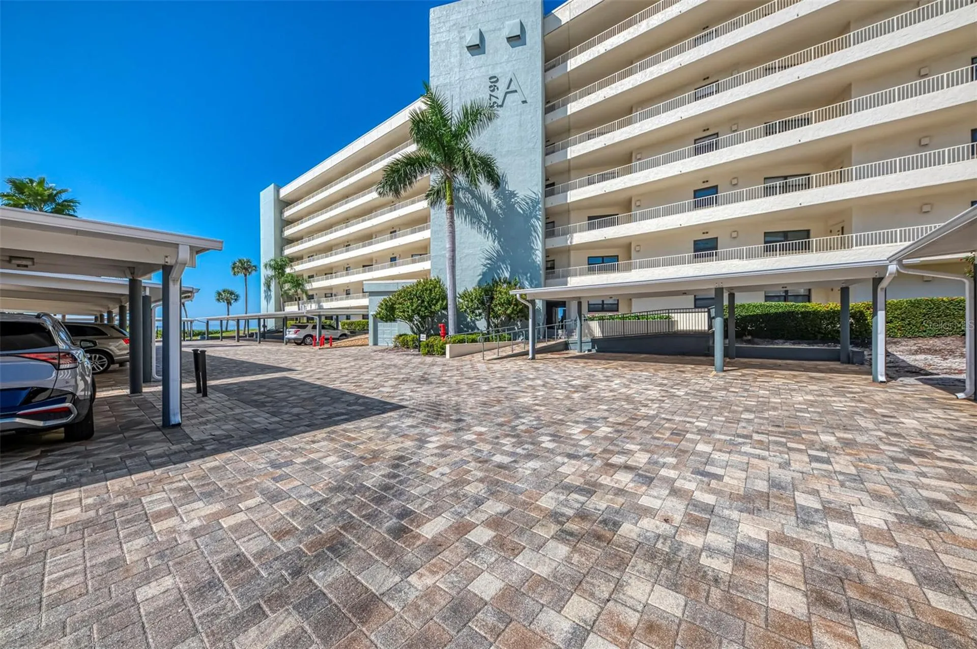 5790 Midnight Pass Road Sarasota FL 34242