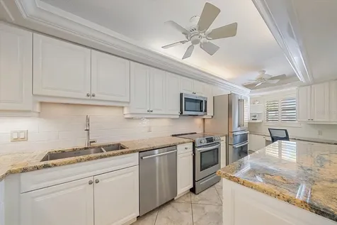 5790 Midnight Pass Road Sarasota FL 34242