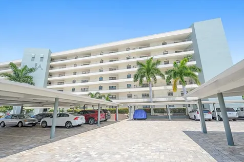 5790 Midnight Pass Road Sarasota FL 34242