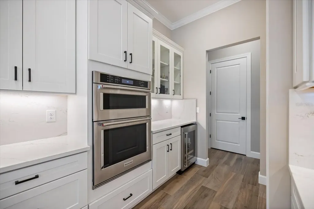 10333 Blue Runner Drive Englewood FL 34223