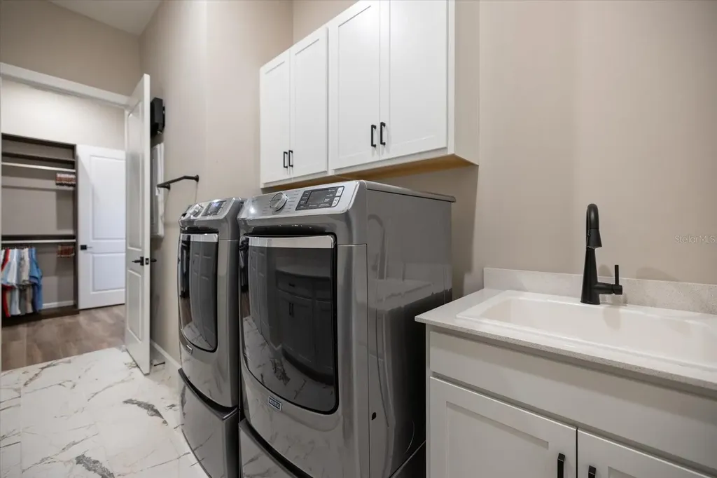 10333 Blue Runner Drive Englewood FL 34223