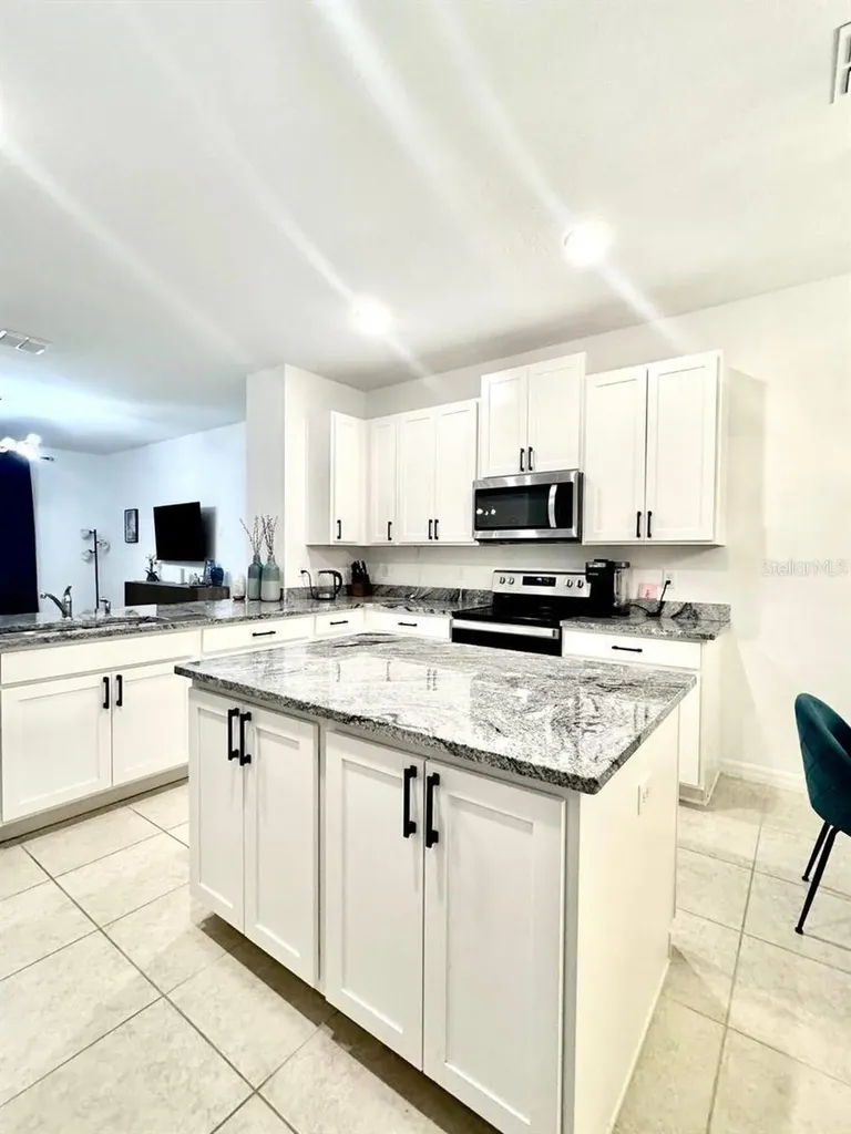 11821 Founders Street Orlando FL 32832