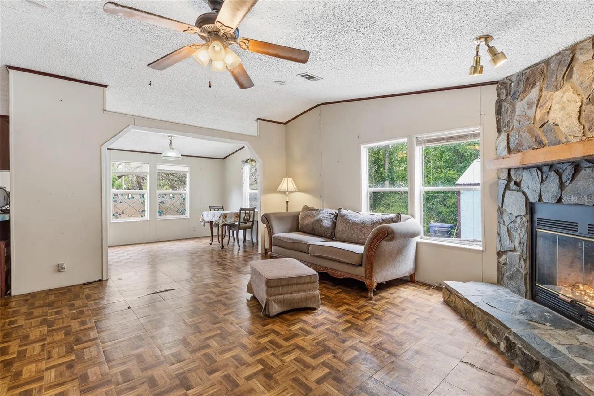 8186 E Windsong Street Floral City FL 34436