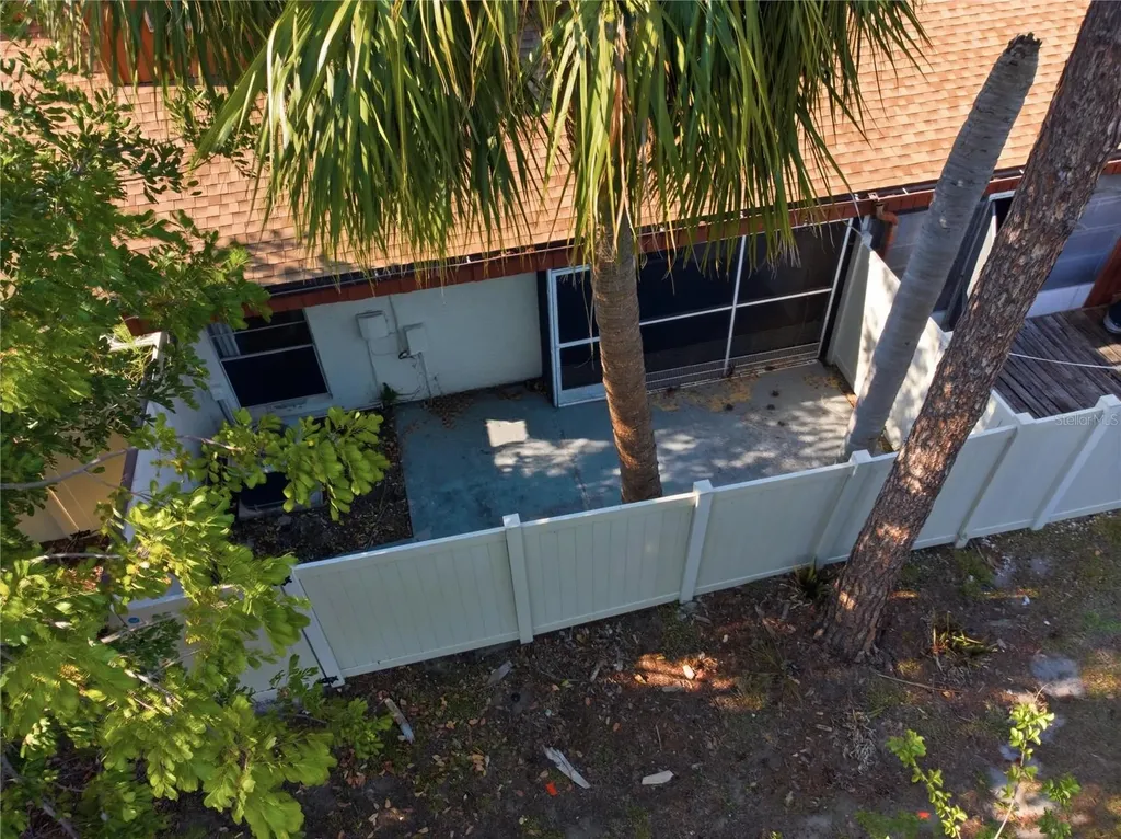 2058 Sunset Point Road Clearwater FL 33765