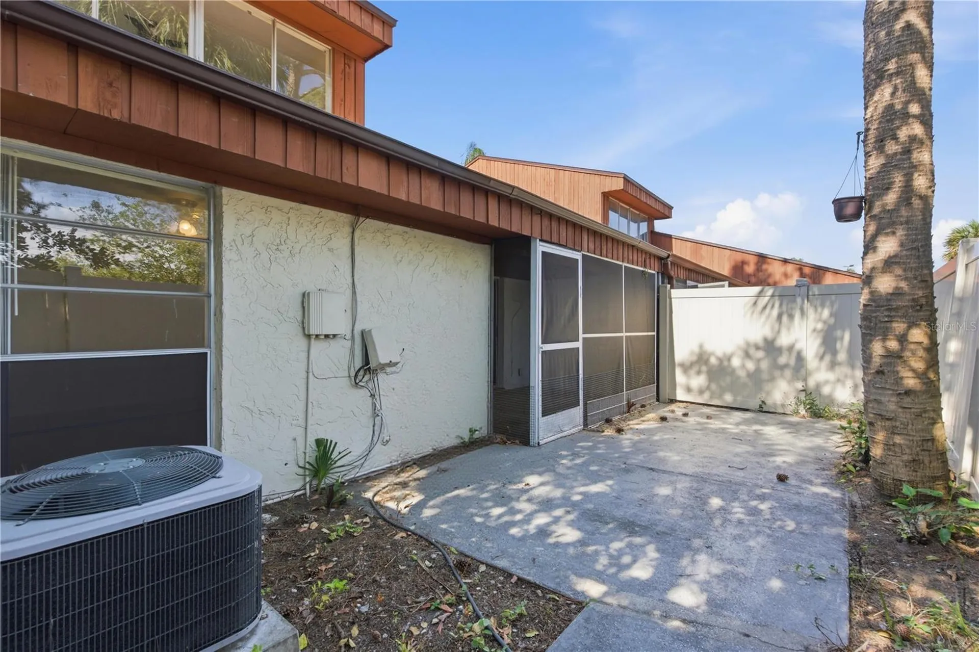 2058 Sunset Point Road Clearwater FL 33765