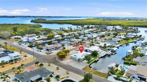 10304 Kingfisher Road W Bradenton FL 34209
