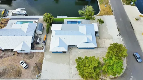 10304 Kingfisher Road W Bradenton FL 34209