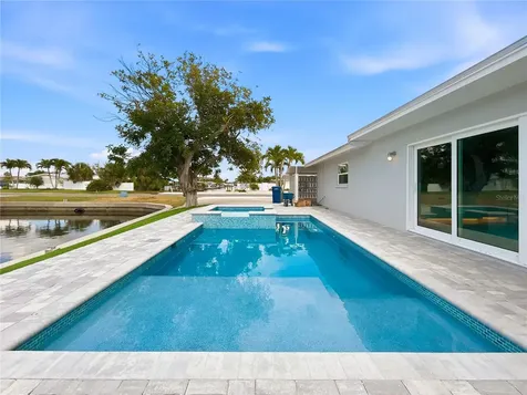 10304 Kingfisher Road W Bradenton FL 34209