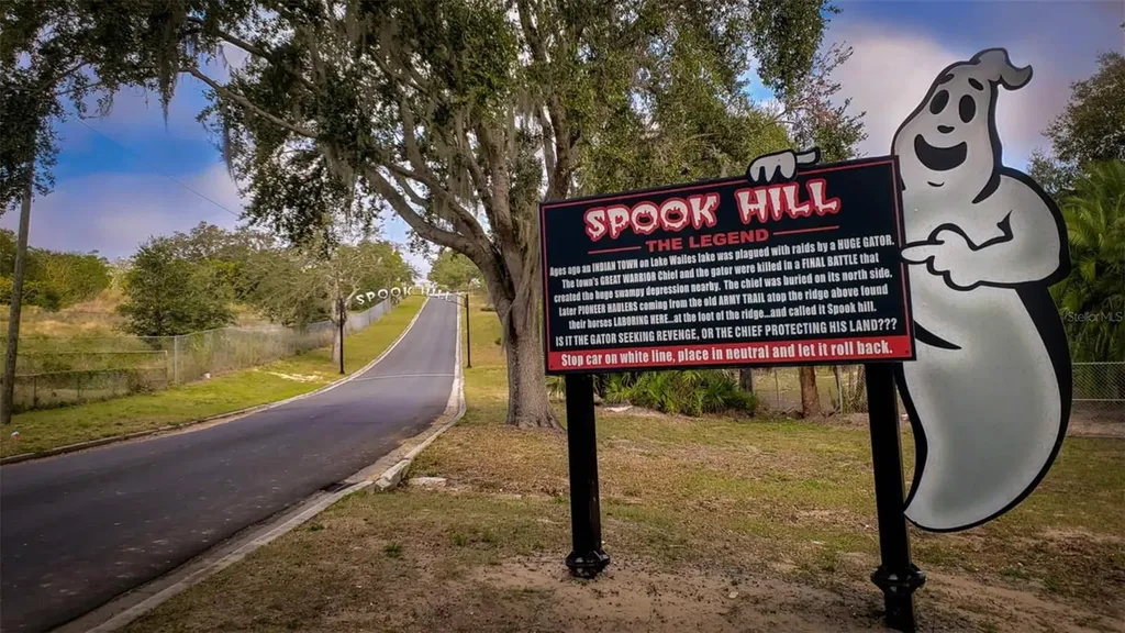 819 Ballantyne Drive Lake Wales FL 33898