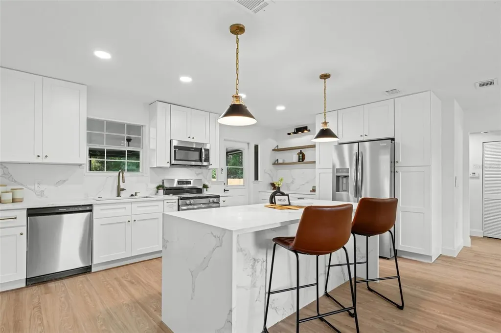 4533 Water Oak Lane Jacksonville FL 32210