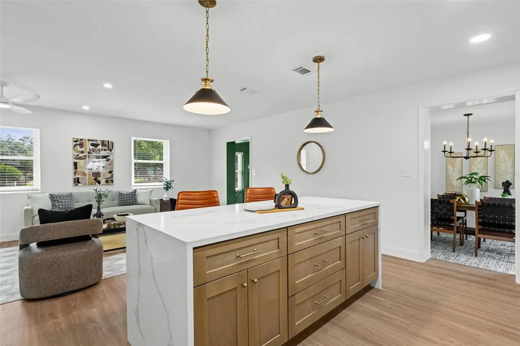 4533 Water Oak Lane Jacksonville FL 32210