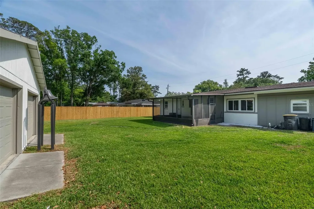 4533 Water Oak Lane Jacksonville FL 32210