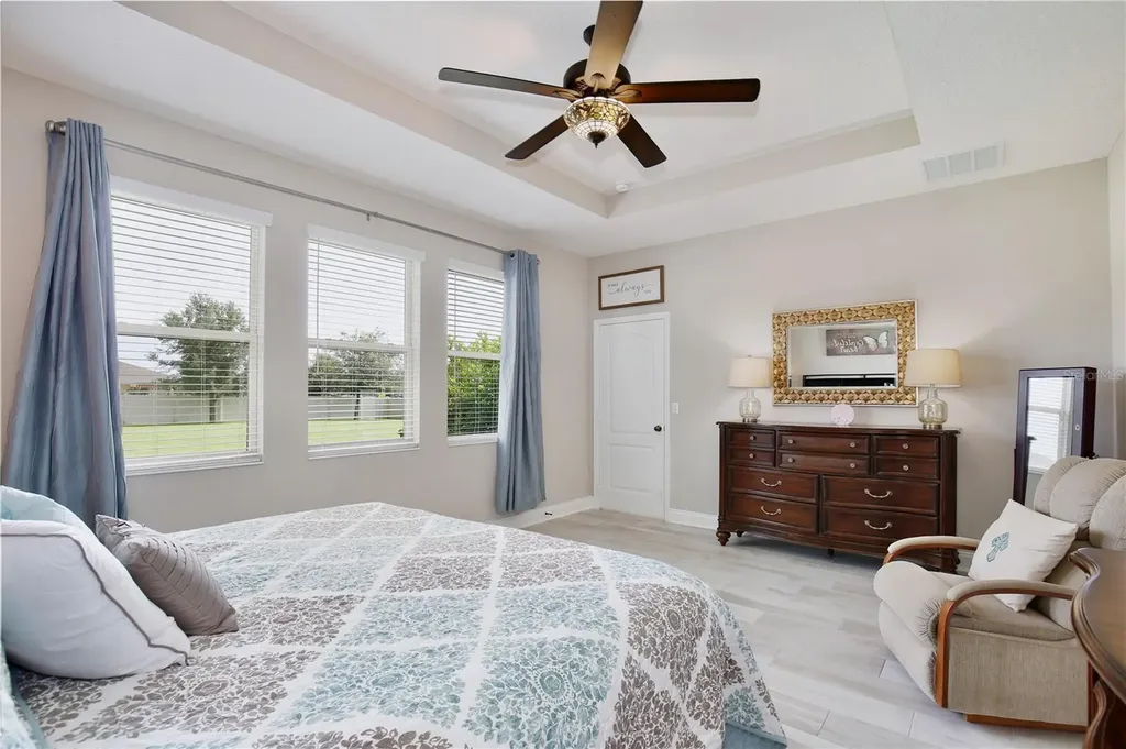 3266 Kayak Way Orlando FL 32820