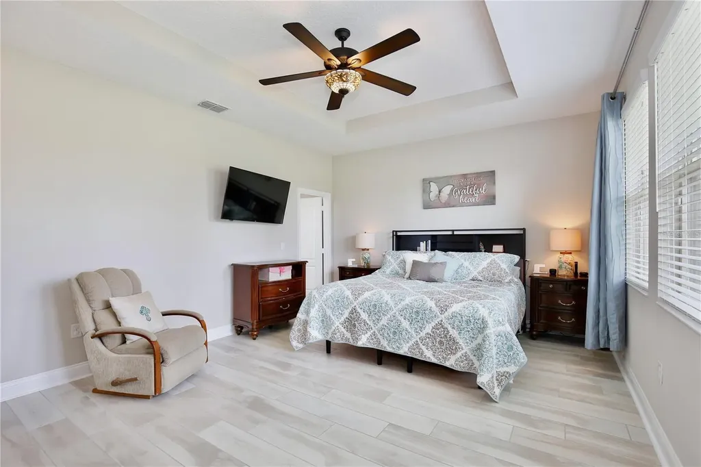 3266 Kayak Way Orlando FL 32820