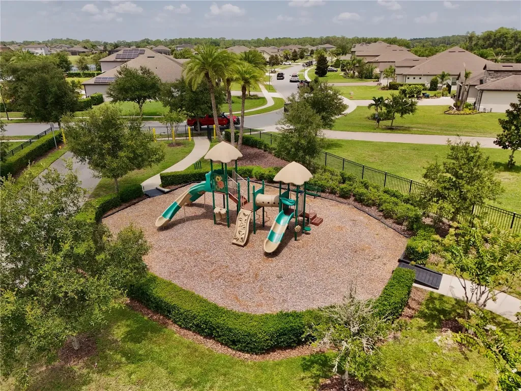 3266 Kayak Way Orlando FL 32820