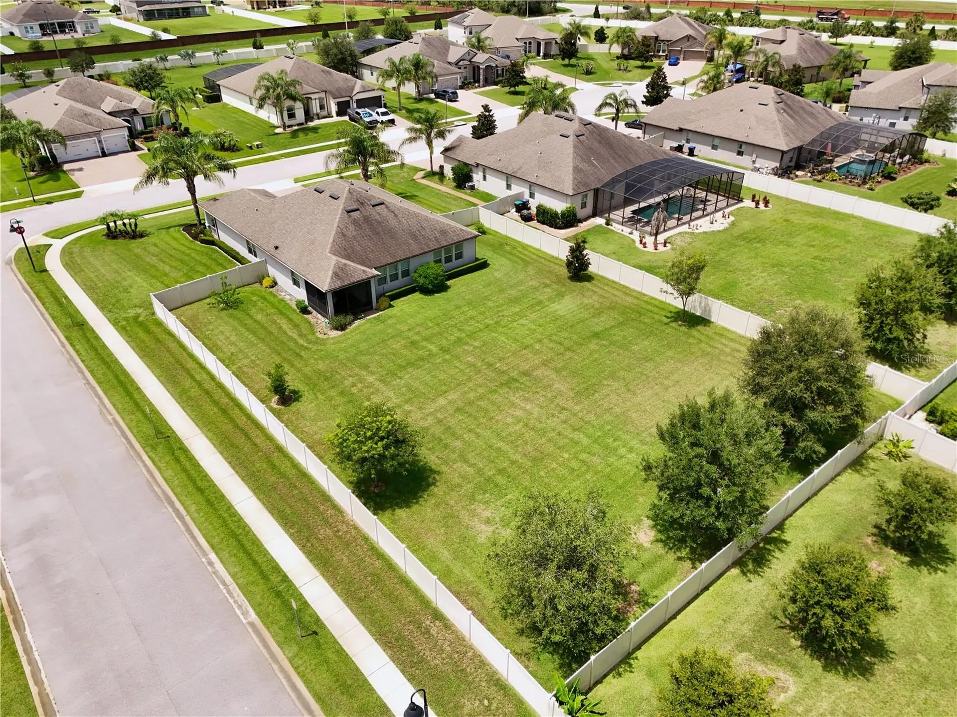 3266 Kayak Way Orlando FL 32820