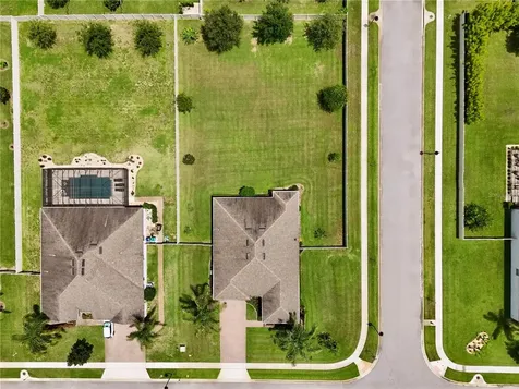 3266 Kayak Way Orlando FL 32820