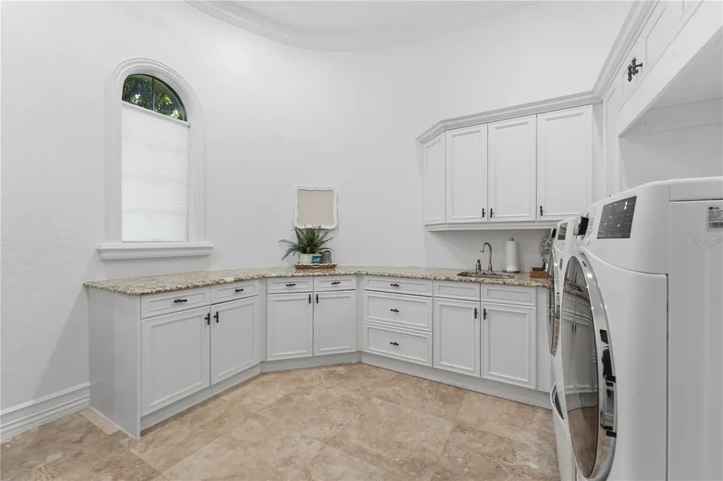 9222 Tibet Pointe Circle Windermere FL 34786