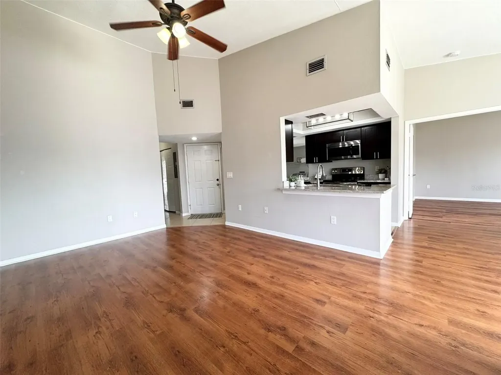 1422 Skybolt Court Orlando FL 32825