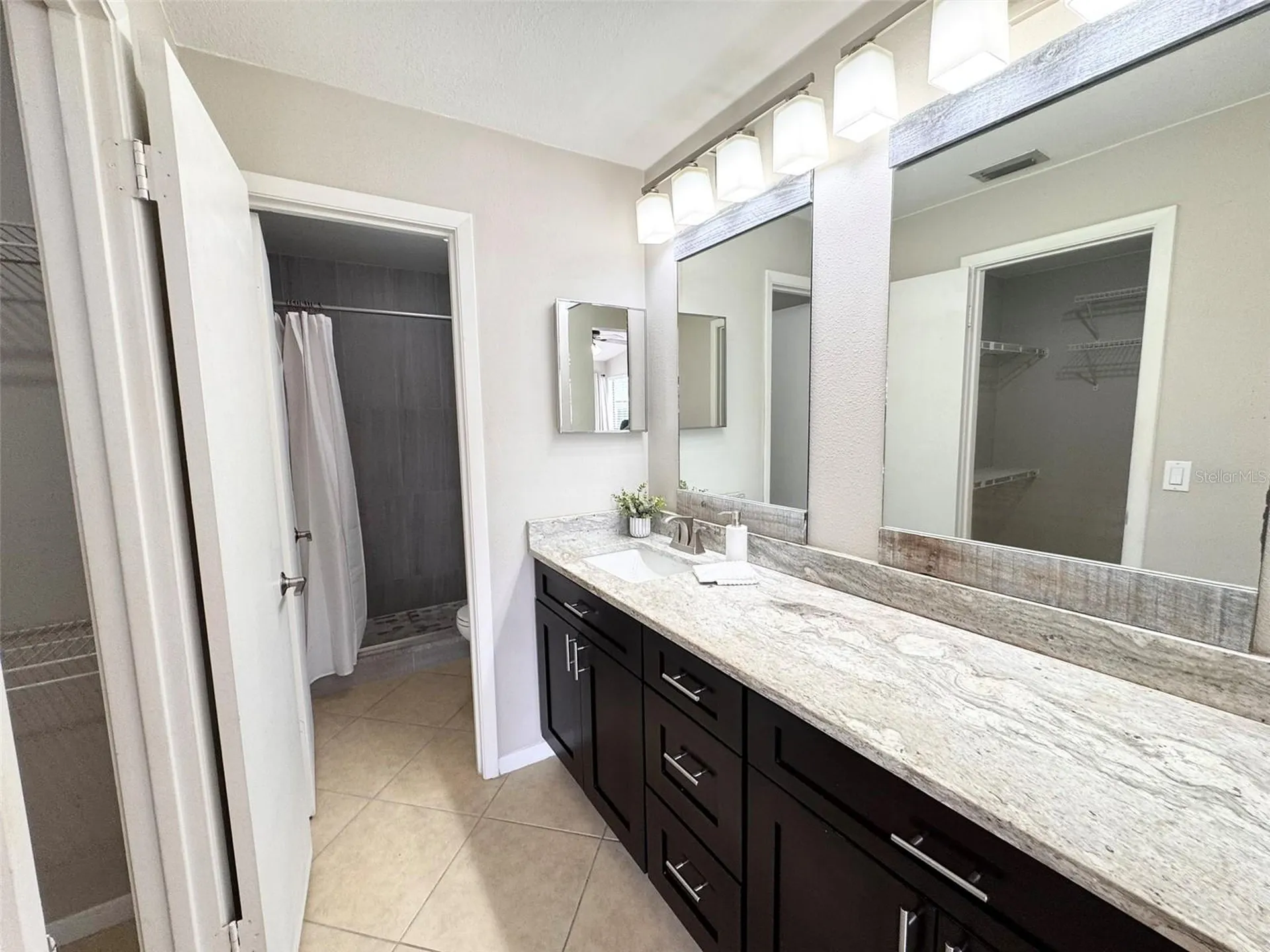 1422 Skybolt Court Orlando FL 32825