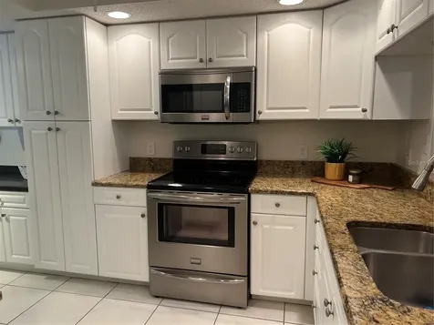 6501 Stone River Road Bradenton FL 34203
