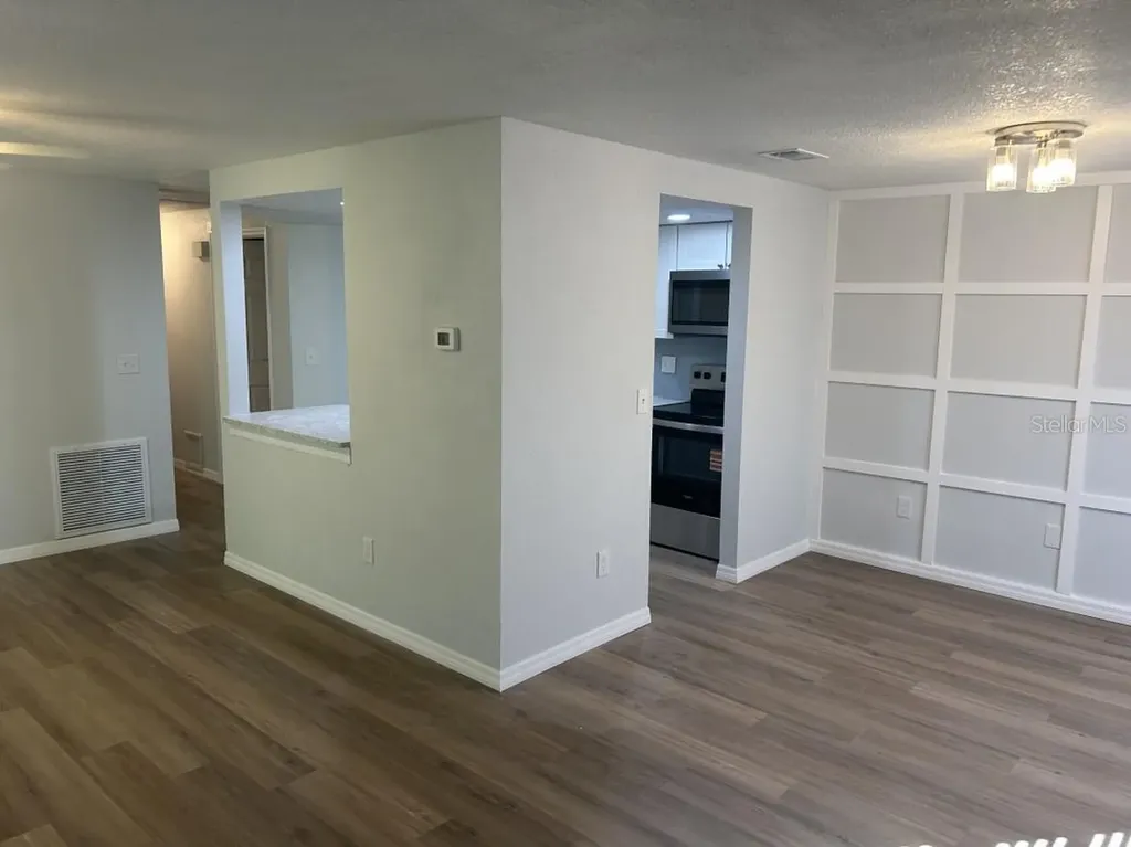 121 Loblolly Court Oldsmar FL 34677