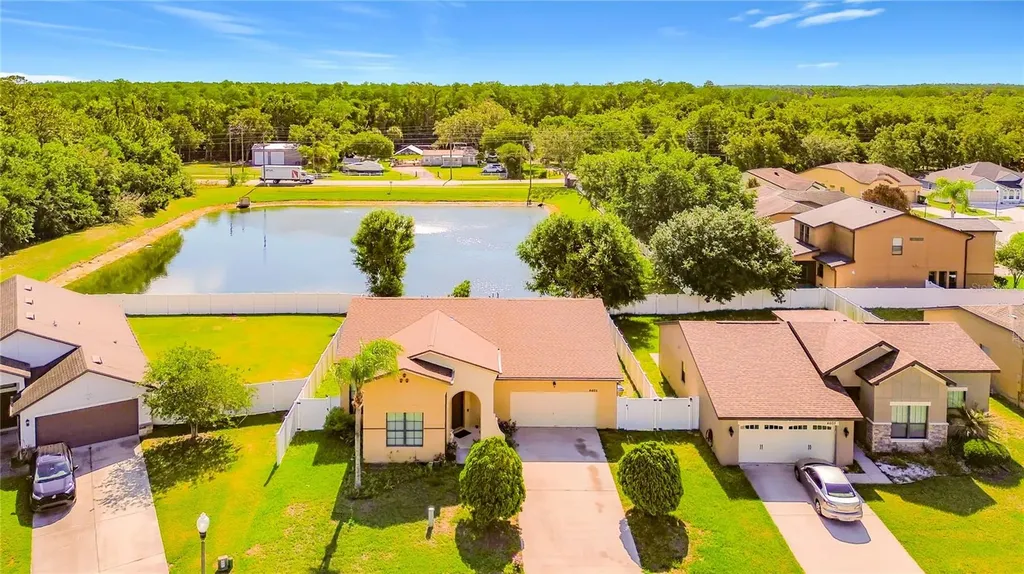4605 Doral Park Avenue Kissimmee FL 34758