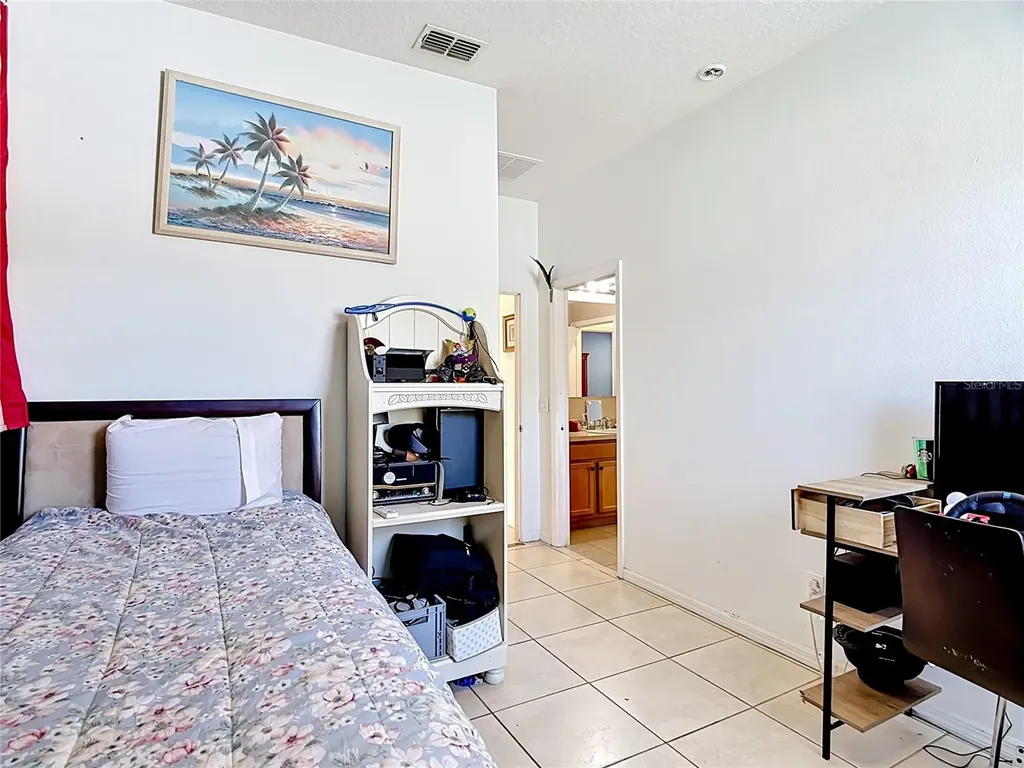 4605 Doral Park Avenue Kissimmee FL 34758