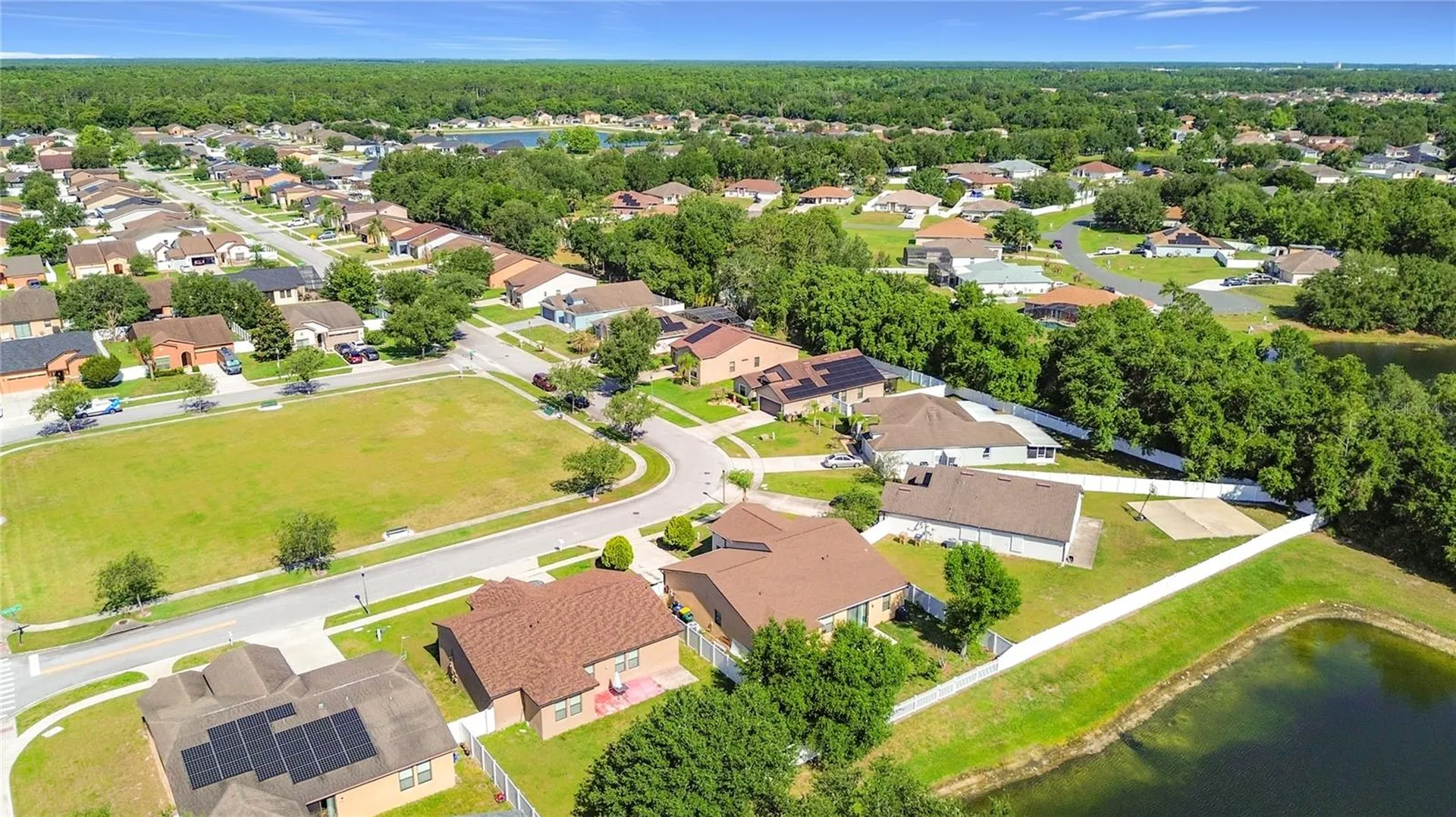 4605 Doral Park Avenue Kissimmee FL 34758